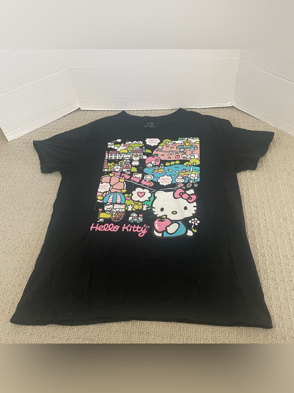 Women’s hello kitty park black top